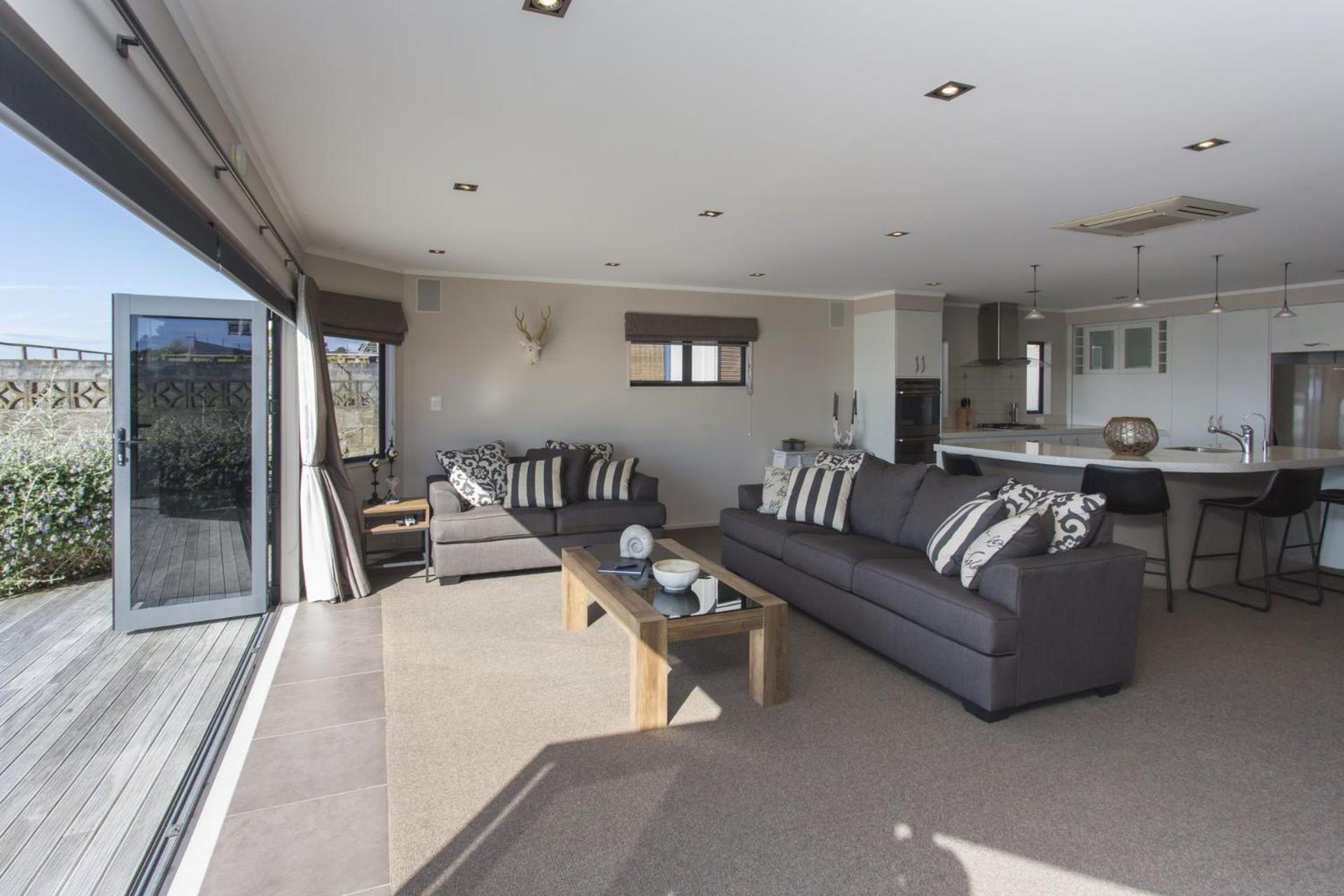 Villa The Waterfront Escape New Plymouth Exterior foto