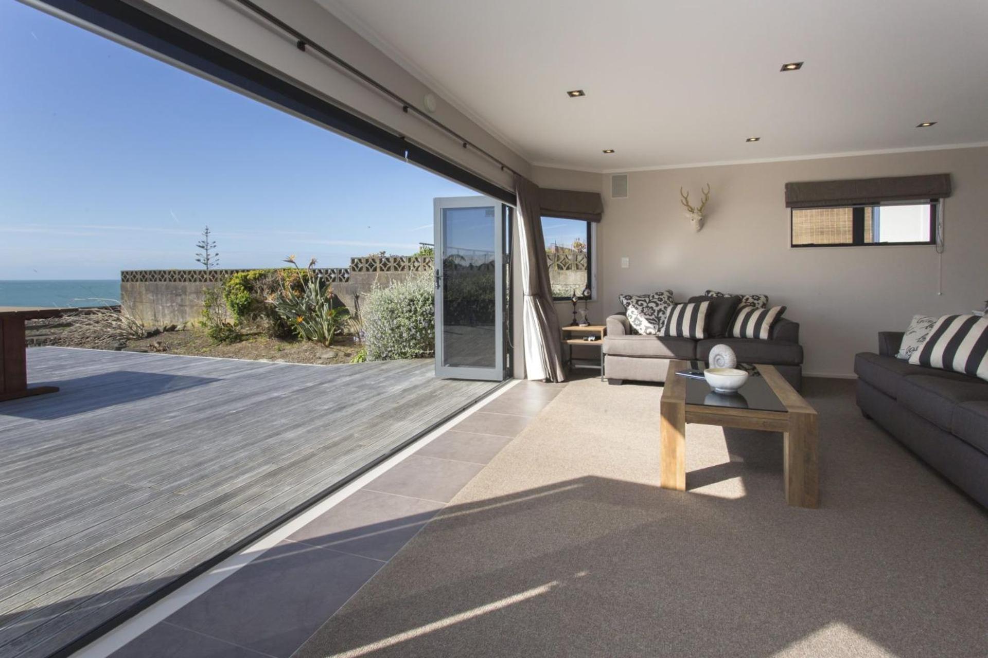 Villa The Waterfront Escape New Plymouth Exterior foto